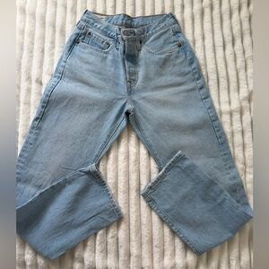 Levi's 501 Women's Light Blue Straight Leg Jeans